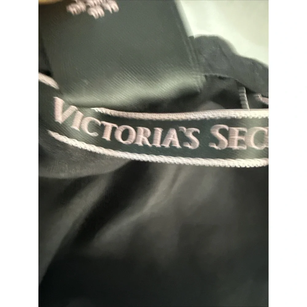 Victorias Secret Cami Top‎ Women S/P Black Satin Babydoll Lingerie Romantic Y2k
